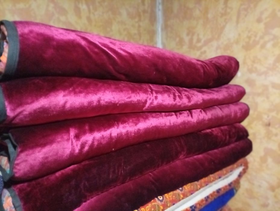 Корме 5шт одинаковые новый