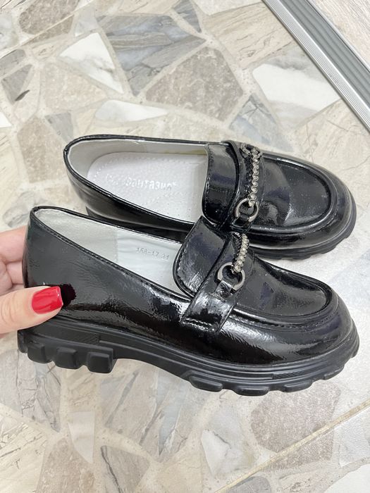 Обувь для девочки