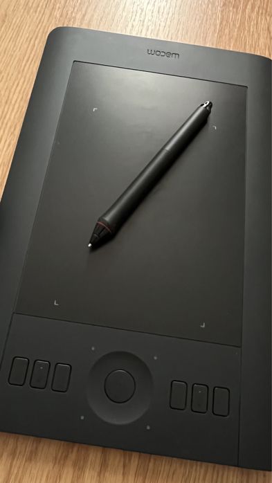 Tableta grafica Wacom Intuos Pro S, Bluetooth, Negru full box