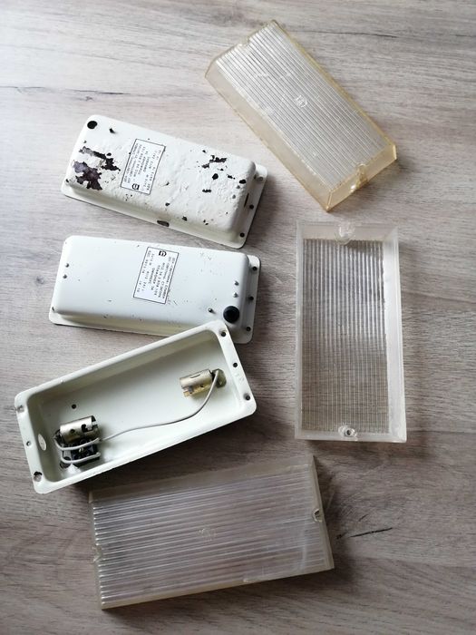 Плафони 6/12/24V, 2x15W