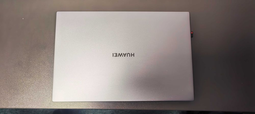 Laptop Huawei MateBook D14