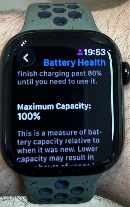Apple Watch Series 10 (42mm, GPS) – Ca NOU + BONUS Curea Nike (Baterie 100%)