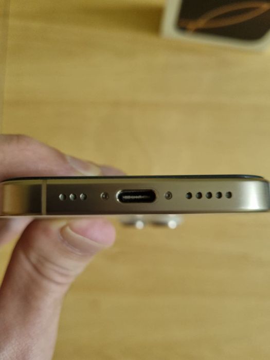 Iphone 16 PRO 256 gb Desert Titanium