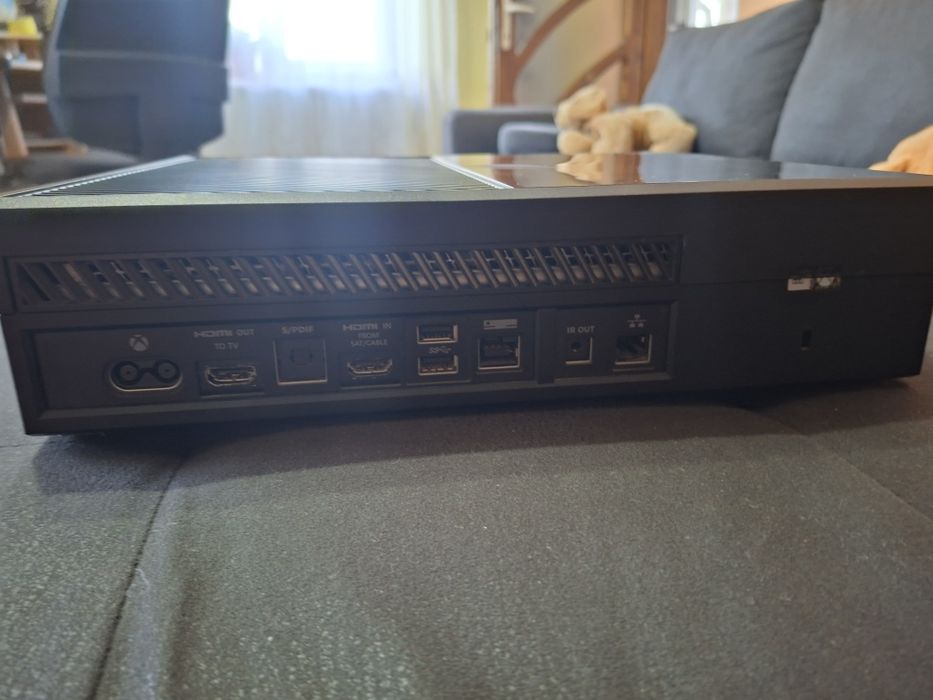 Xbox one defect .
