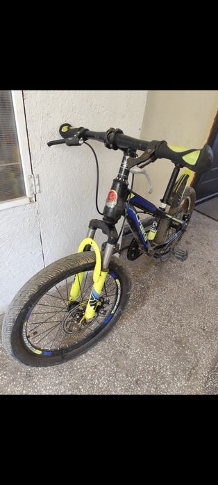Bicicleta de vânzare