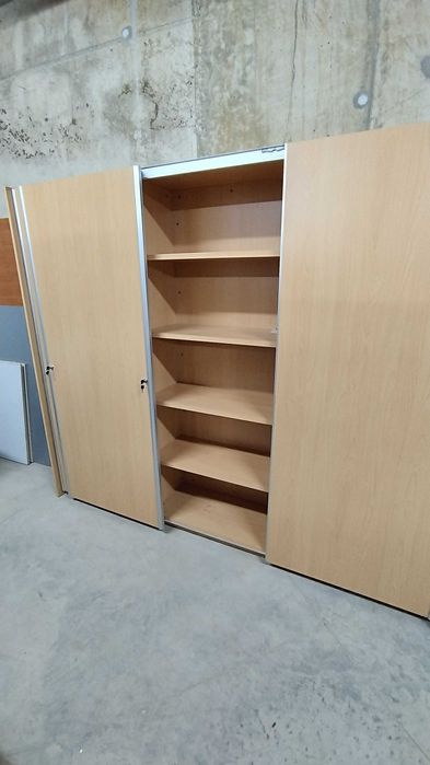 Трикрил гардероб с плъзгащи врати 240/46/200 см офис шкаф за документи