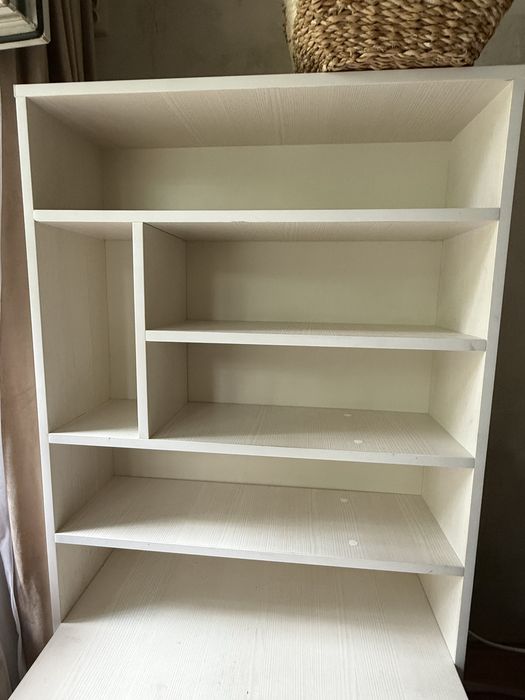 Срочно Продам стол с полками