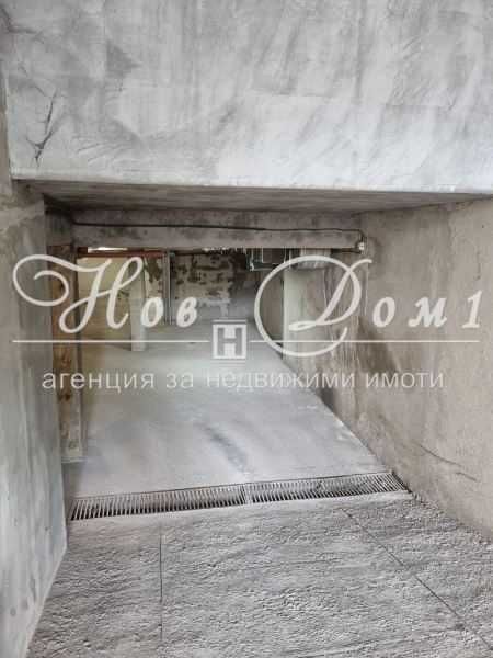 Дава се под наем Двустаен апартамент в Варна, Гранд Мол Варна - 65 кв.м за 484.5 € - Снимка #4