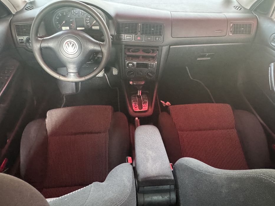 VOLKSWAGEN Golf 2000 — imagine 4