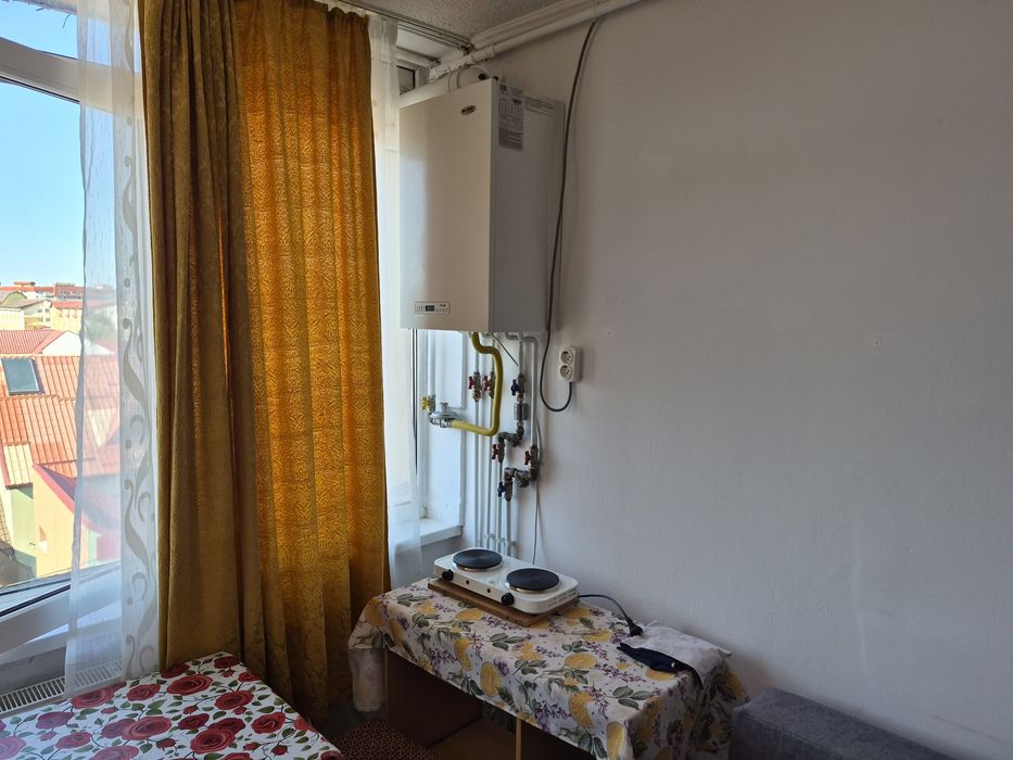 Inchiriez camera cu baie proprie si centrala