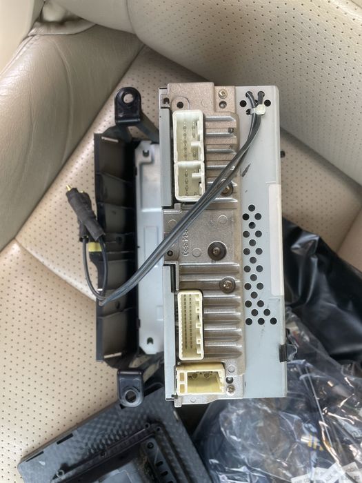 Магнитола на Прадо 150