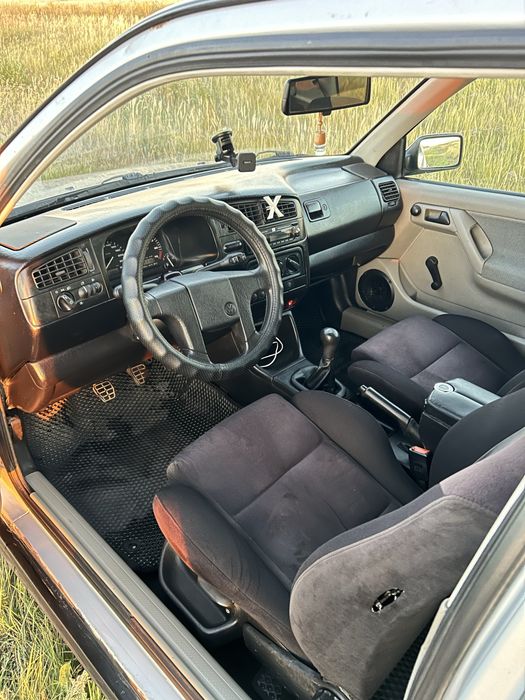 Продам volkswagen golf 3