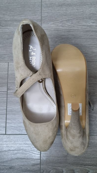 Pantofi de dama cu toc