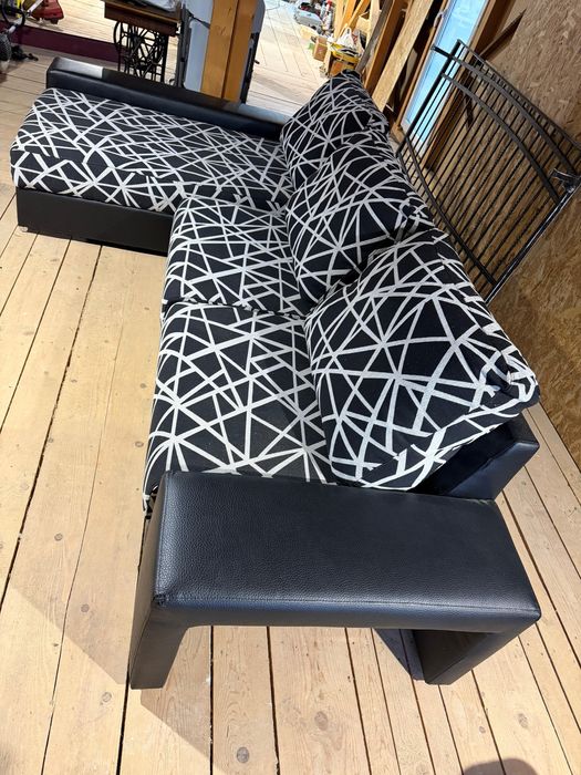 Canapea coltar extensibila