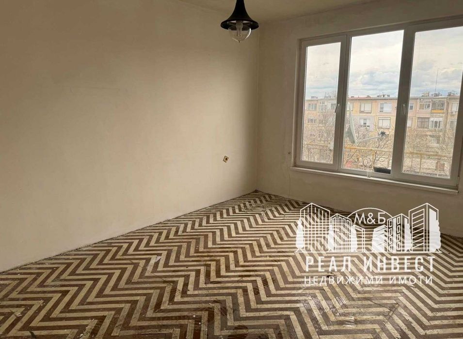 Продава се Двустаен апартамент в Димитровград - 64 кв.м за 494 €/кв.м - Снимка #1