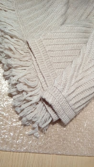 Пончо теплое вязанное. Оверсайз.