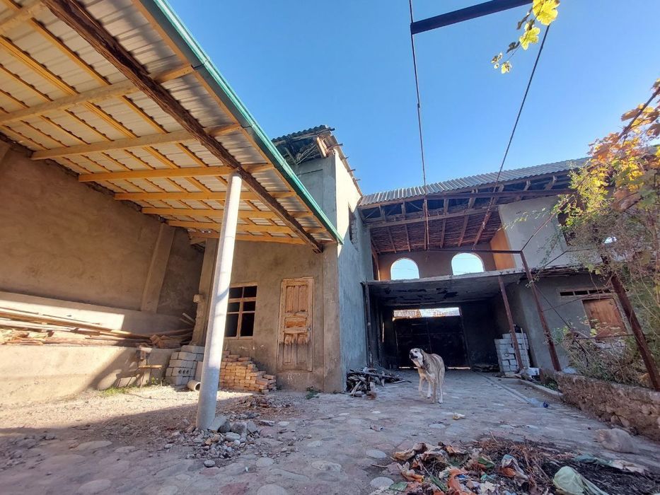 Dacha sotiladi sirochniy