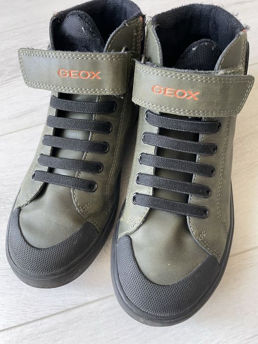 Geox baieti marimea 35