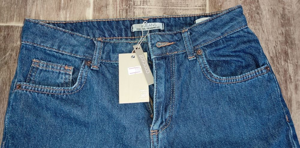 Джинсы новые на худую девушку
