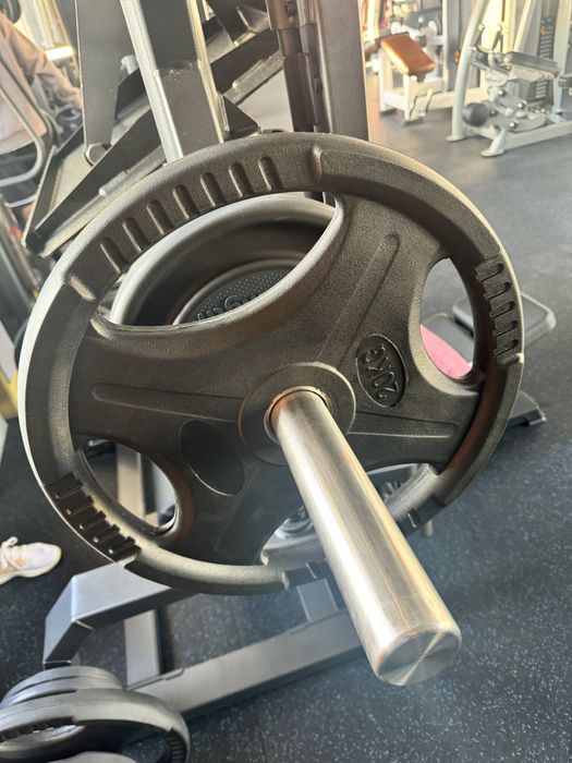 Discuri olimpice cu inel cauciucate 20kg si 10 kg noi