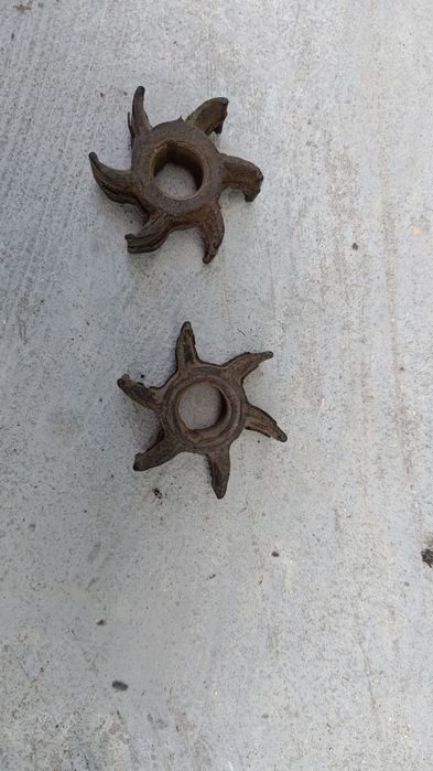 Vând rotor pompa apa barca