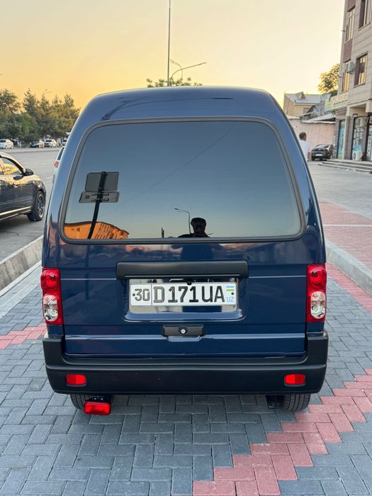 Damas yili 2024 kraskasi toza metan gaz