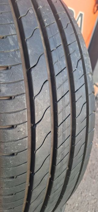 2бр. 215/60/17 Goodyear SUV 7mm грайфер, дот 23г. Безплатен монтаж