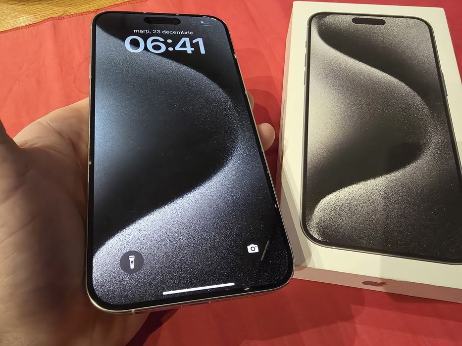 -Iphone 15Pro Max, 128Gb, 8Ram, Silver Titanium, impecabil, bat-87%, n