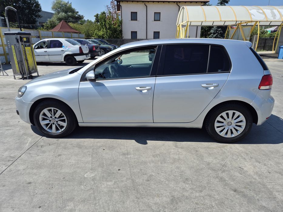 VOLKSWAGEN Golf 2012 — imagine 3