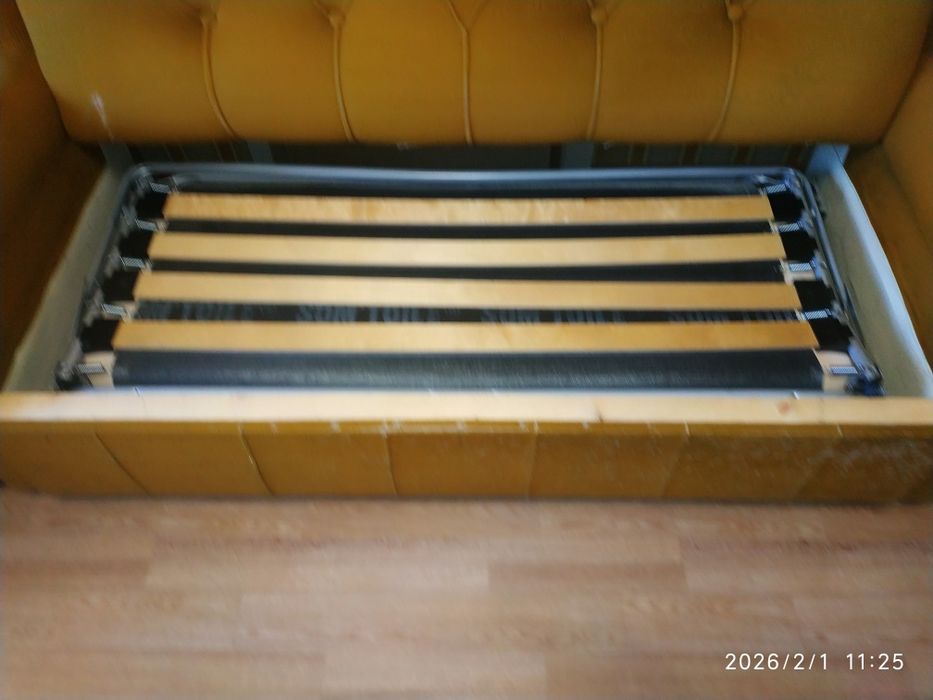 Мягкая мебель.Диван и два кресла.