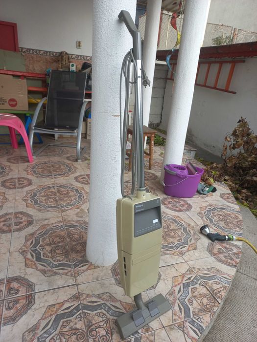 Aspirator vertical Philips