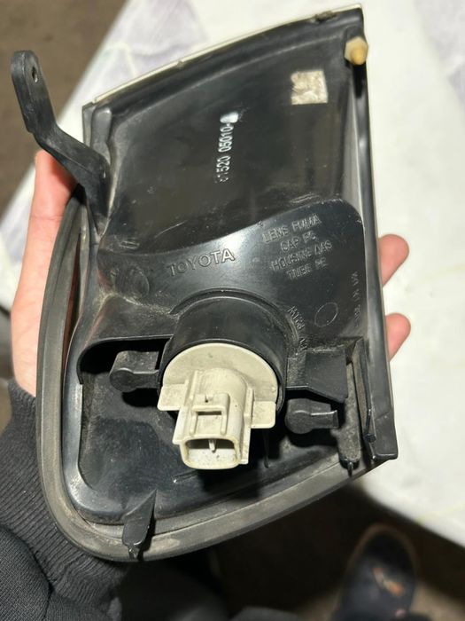 Фара на Lexus Rx300