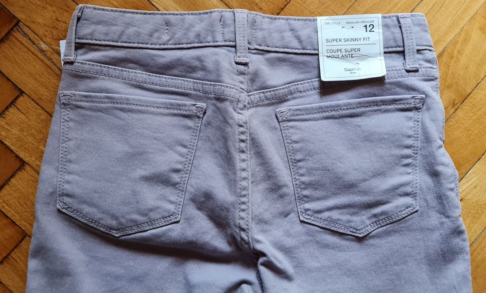 Нови детски дънки GAP 12г./152см.