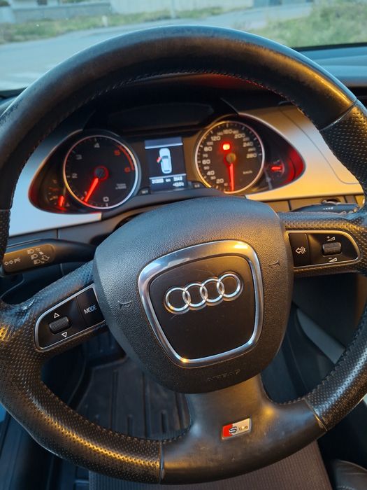 Vând Audi A4 B8 2.0 TDI sau schimb cu Dacia Duster