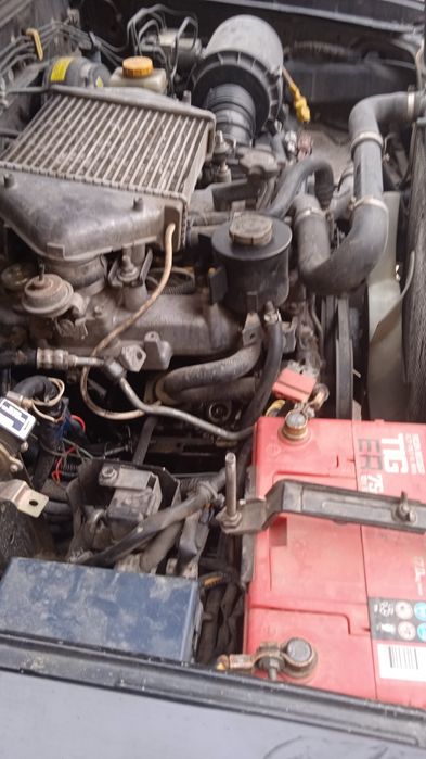 Ниссан NP300  пикап