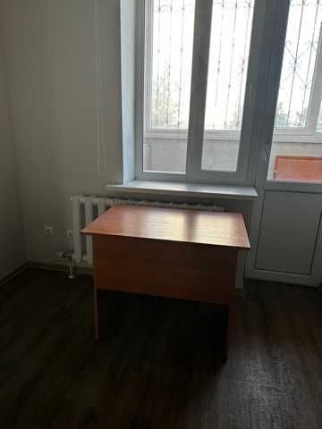 Продается офисная мебель