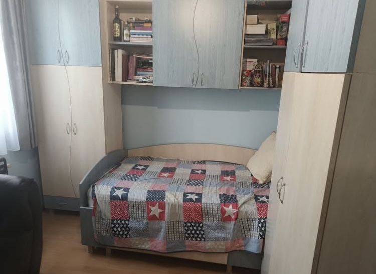 Set mobilier pentru camera copii