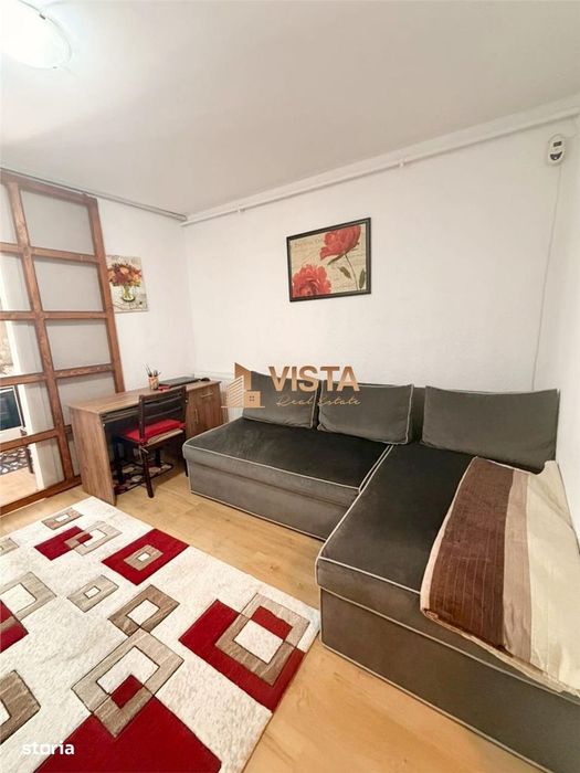 Garsoniera etaj 24 , centrala proprie, Tractorul, Brasov