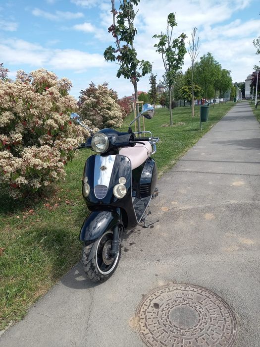 Scuter Baotian  50cc