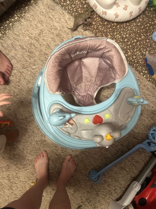 Продам детские ходунки