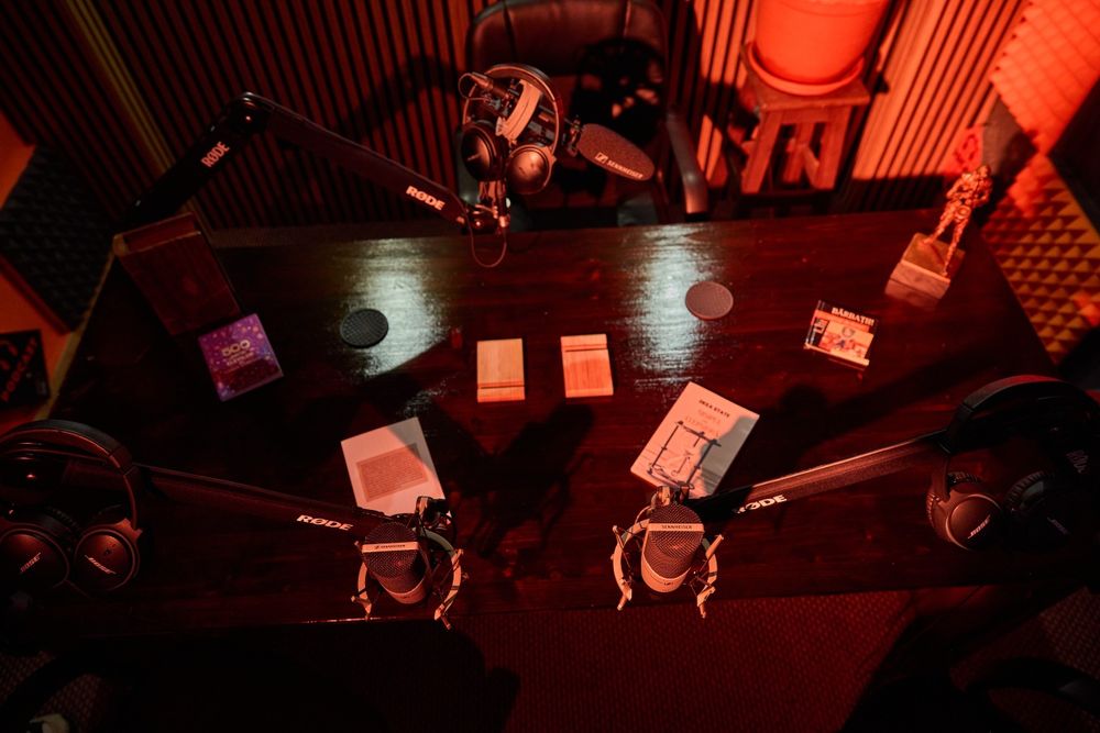 Închiriez studio Podcast
