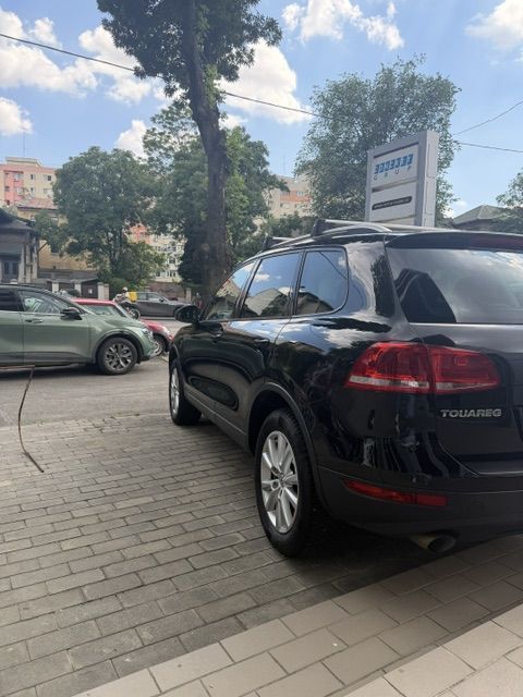 Volkswagen Touareg Primul proprietar, stare foarte buna, un singur sofer, revizii anuale
