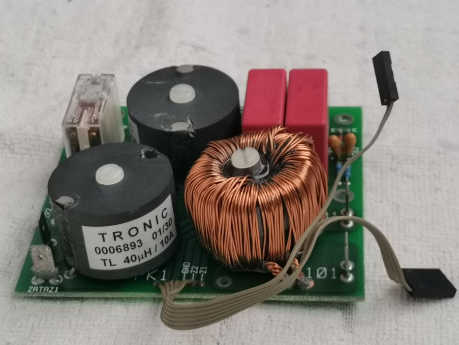 Placa electronica cu inductori