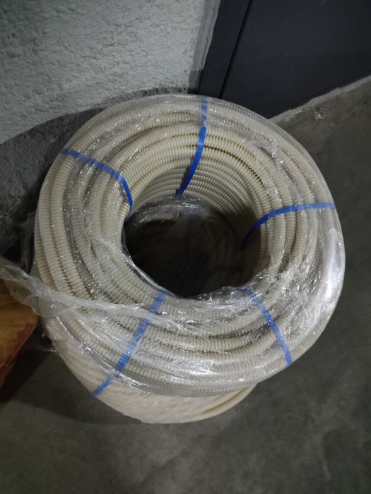 Продам гофрированную трубу 16 мм