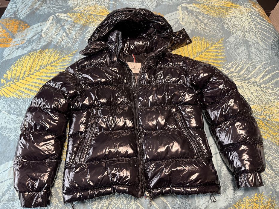 Moncler зимно яке