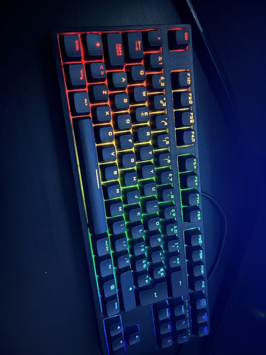 Tastatura mecanica gaming HIWINGS