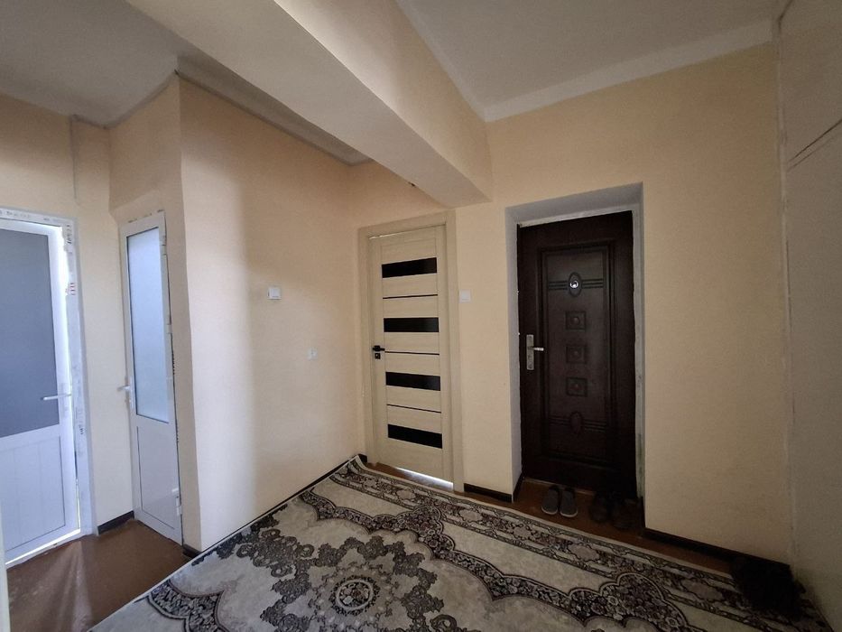 Продается 3 комнатная квартира