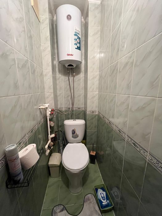 Продам 4 комнатную квартиру