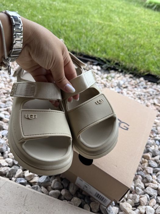UGG Детски сандали