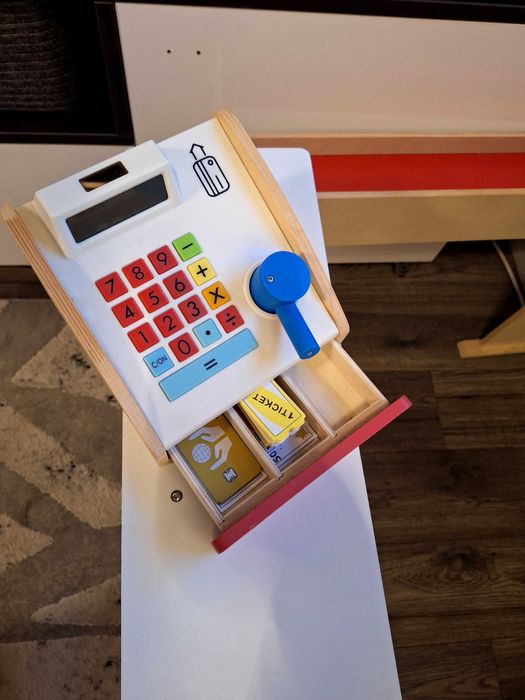 Детски магазин от дърво